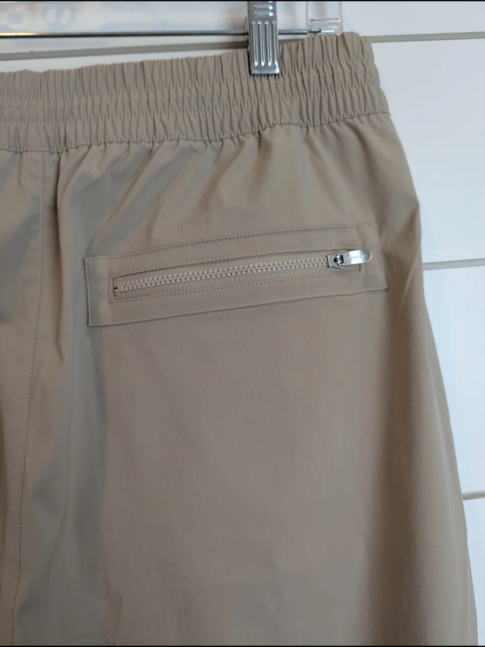 Athleta Cascade High Rise Cargo Poplin Pants Oak Size Medium Khaki Drawstring - Picture 8 of 14